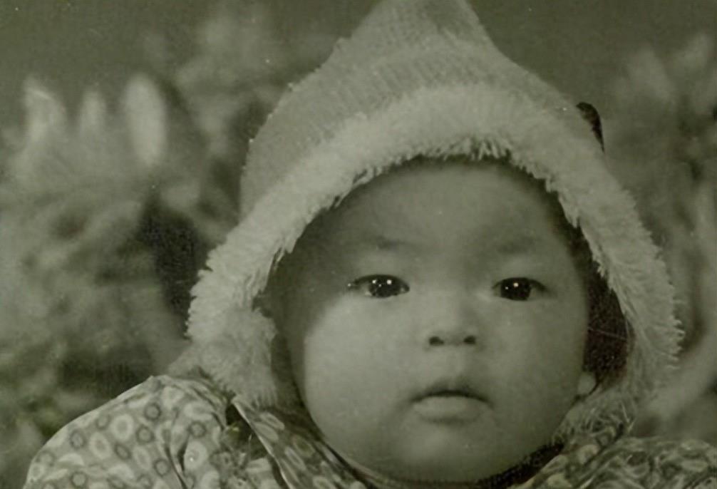 “傻姑”黄小蕾:被杜淳狂追,38天闪婚闪孕,被迪士尼“封杀”了