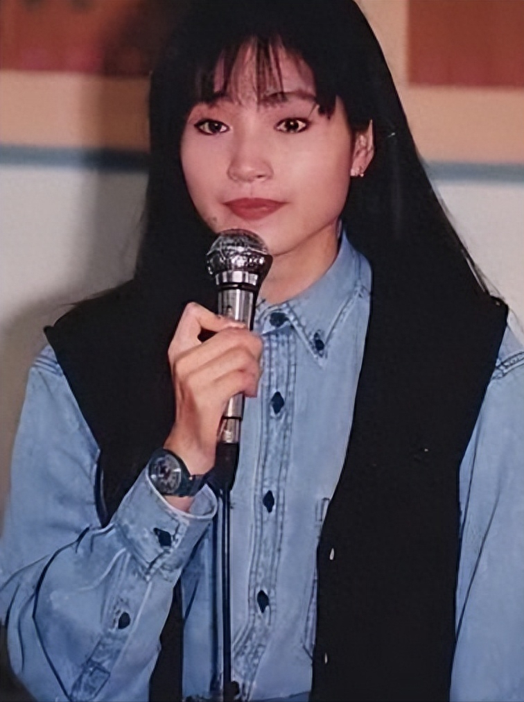 她56岁仍是干净之身,至今没谈过恋爱,除非是最爱,不然不会献身