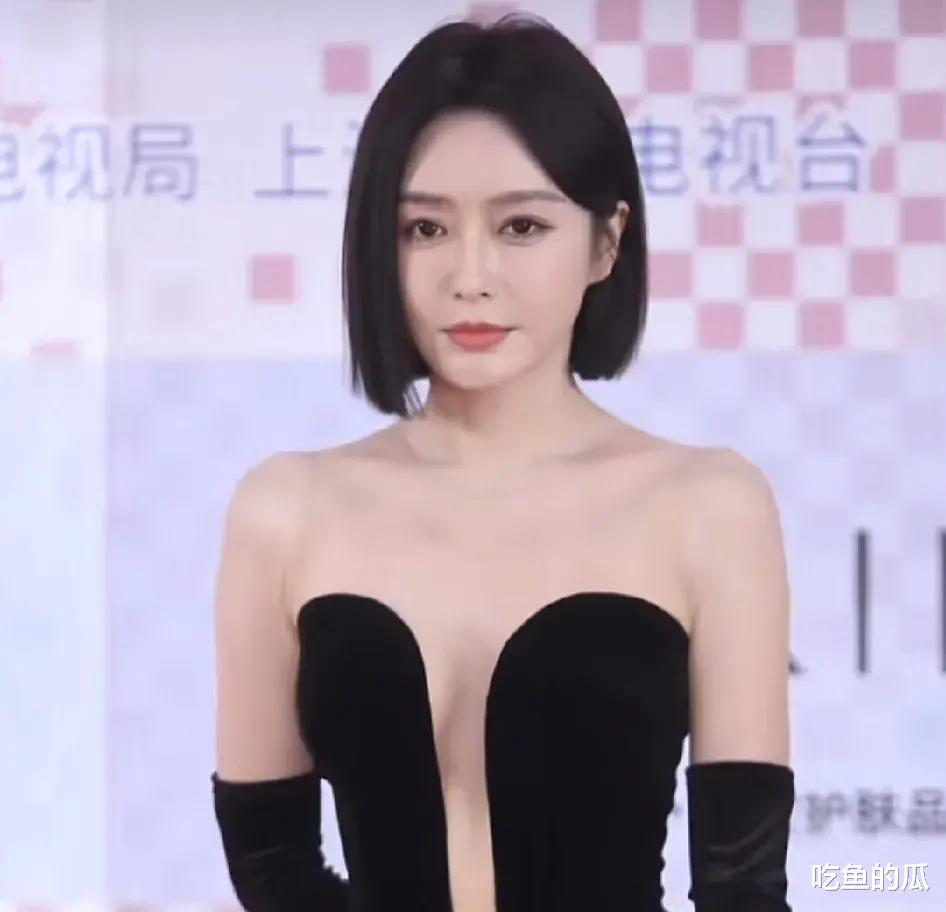 女星秦岚，被骂上热搜！