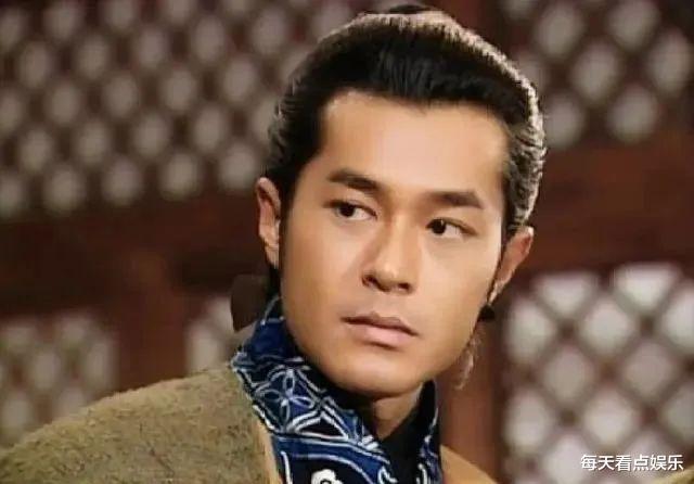 科技脸和自然脸区别多大?看完这5位香港老牌男神近照,你就知道了