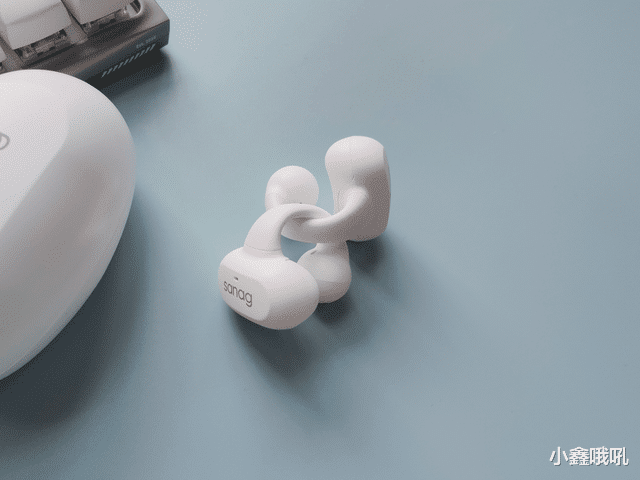 骨传导耳机|小巧玲珑，颜值高，Sanag塞那Z50S骨传导耳机评测！