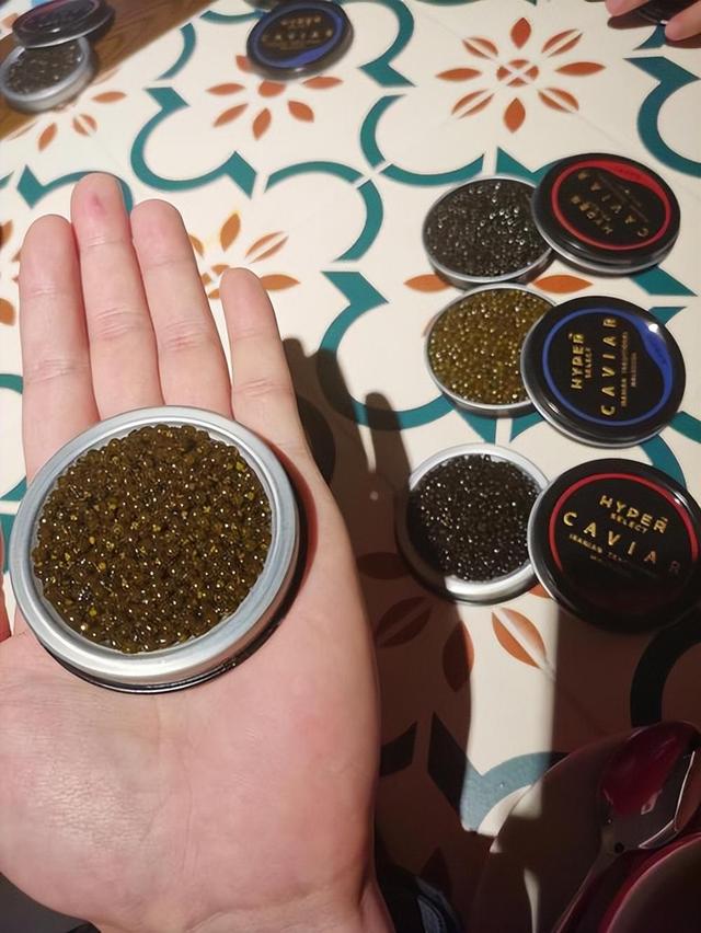 鱼子酱|俄罗斯70万一勺的鱼子酱，到了中国后，为何却变成了“白菜价”？