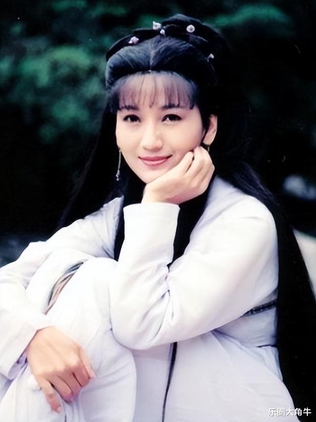 杨幂|69岁赵雅芝的骄傲：三个儿子都是学霸，今大儿子45岁，二儿子41岁