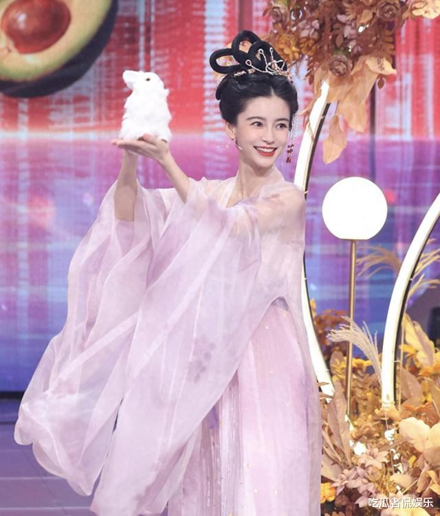 Angelababy无法被封杀,究其原因有四点,粉丝也拿证据回应