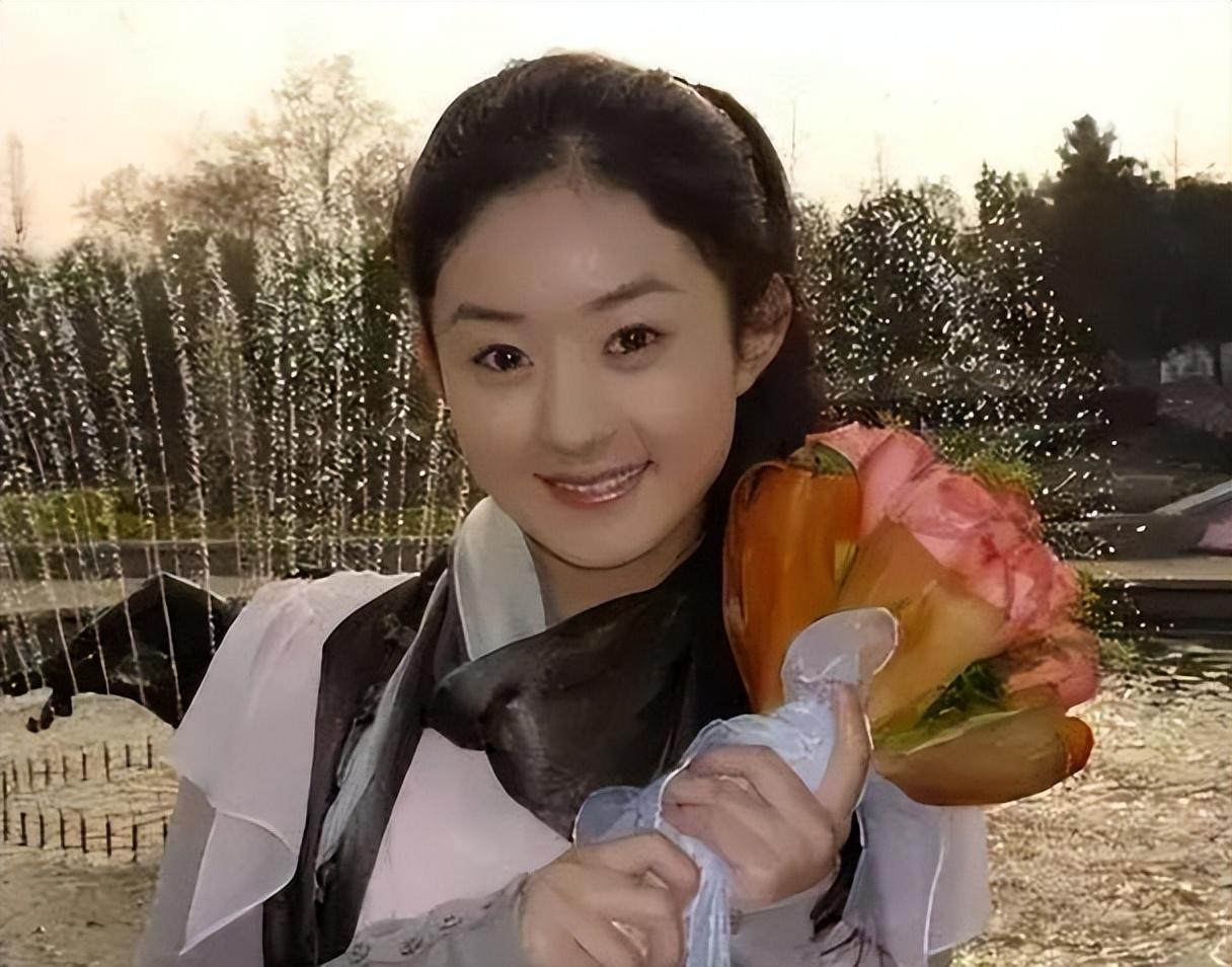 赵丽颖|事实证明，赵丽颖没去参加微博之夜是最正确的选择