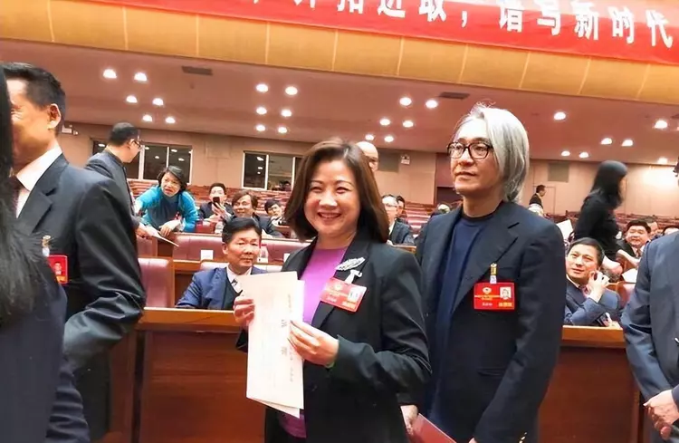 周星驰|比油腻更“毁颜”的男星:金城武、周星驰、刘德华都自叹不如