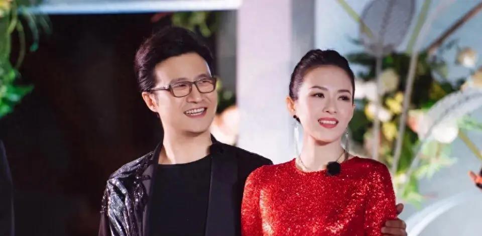 汪峰大女儿发文辟谣:国外的生活很美好,没有不满章子怡!