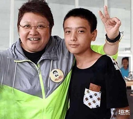 王鸥|貌美如花却至今未婚的8位内地大龄女星，各有各的苦衷！