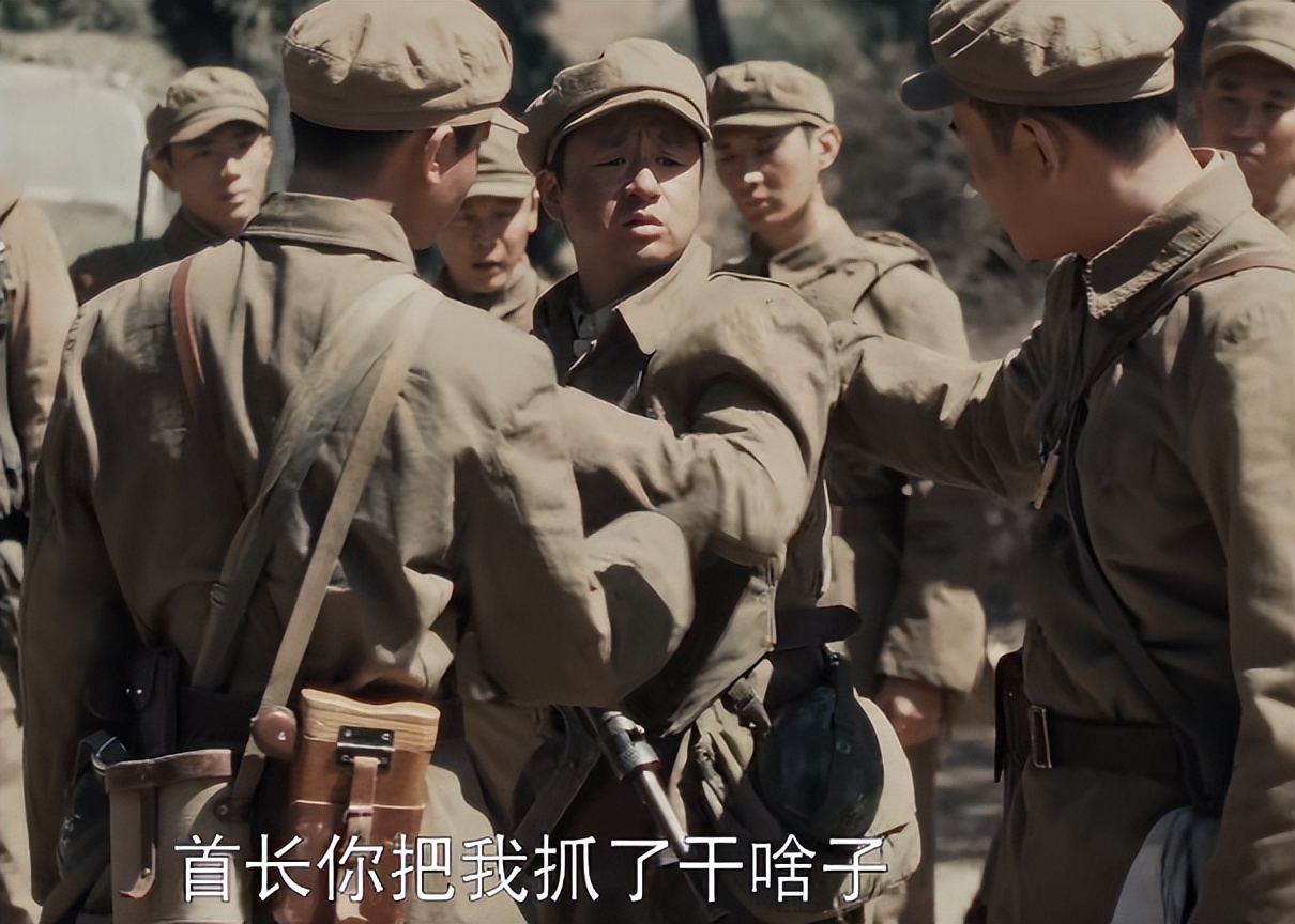 好家伙!郑晓龙《侦察英雄》开播差评一片,观众差评理由出奇一致