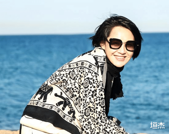 王鸥|貌美如花却至今未婚的8位内地大龄女星，各有各的苦衷！