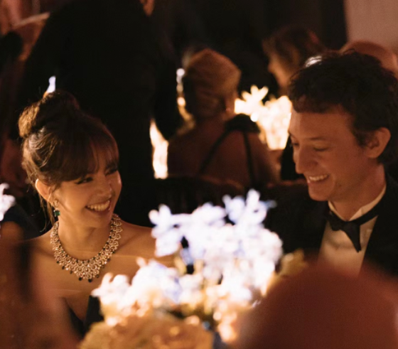 恋情早实锤了，还舍不得官宣？