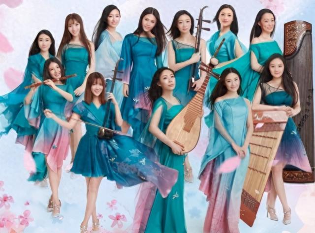 当年爆火的“女子十二乐坊”，放弃中国到日本发展，如愿了吗？