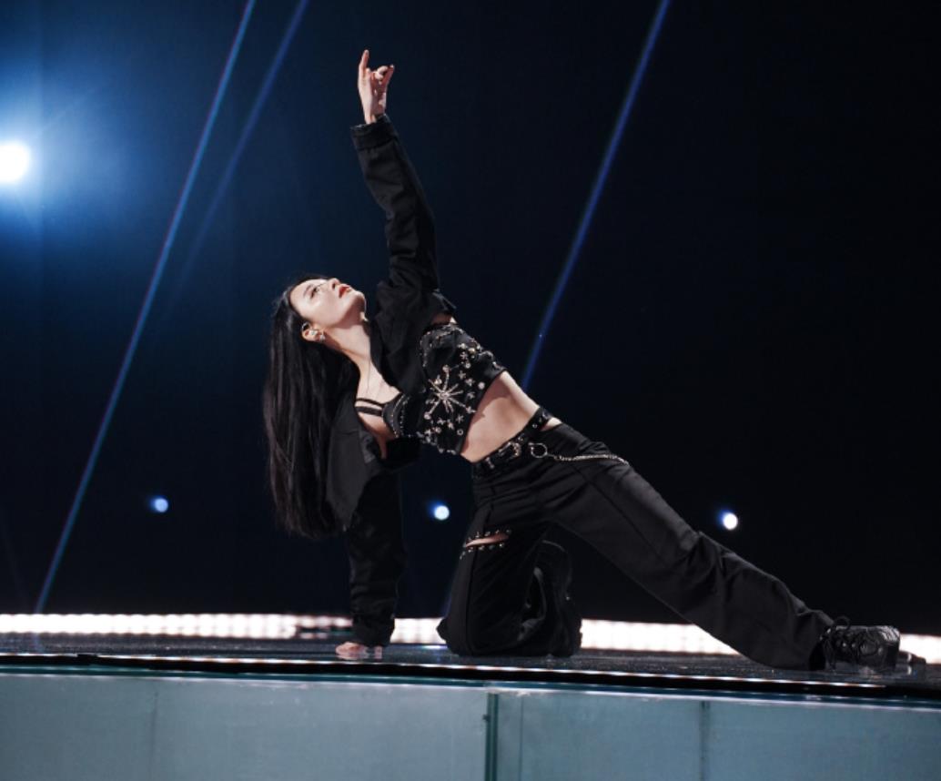 姐姐|《浪姐4》初舞台成照妖镜