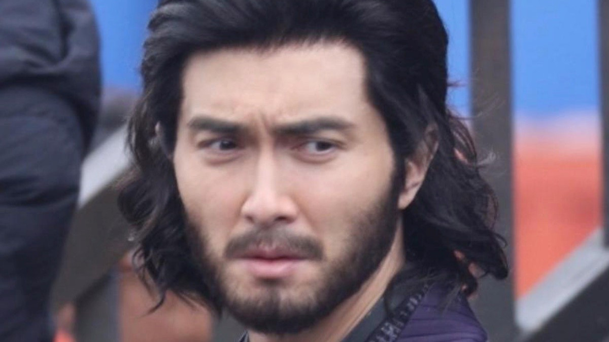 新射雕：忍过了高伟光的“泡面头”，实在忍不了明道的“馒头脸”