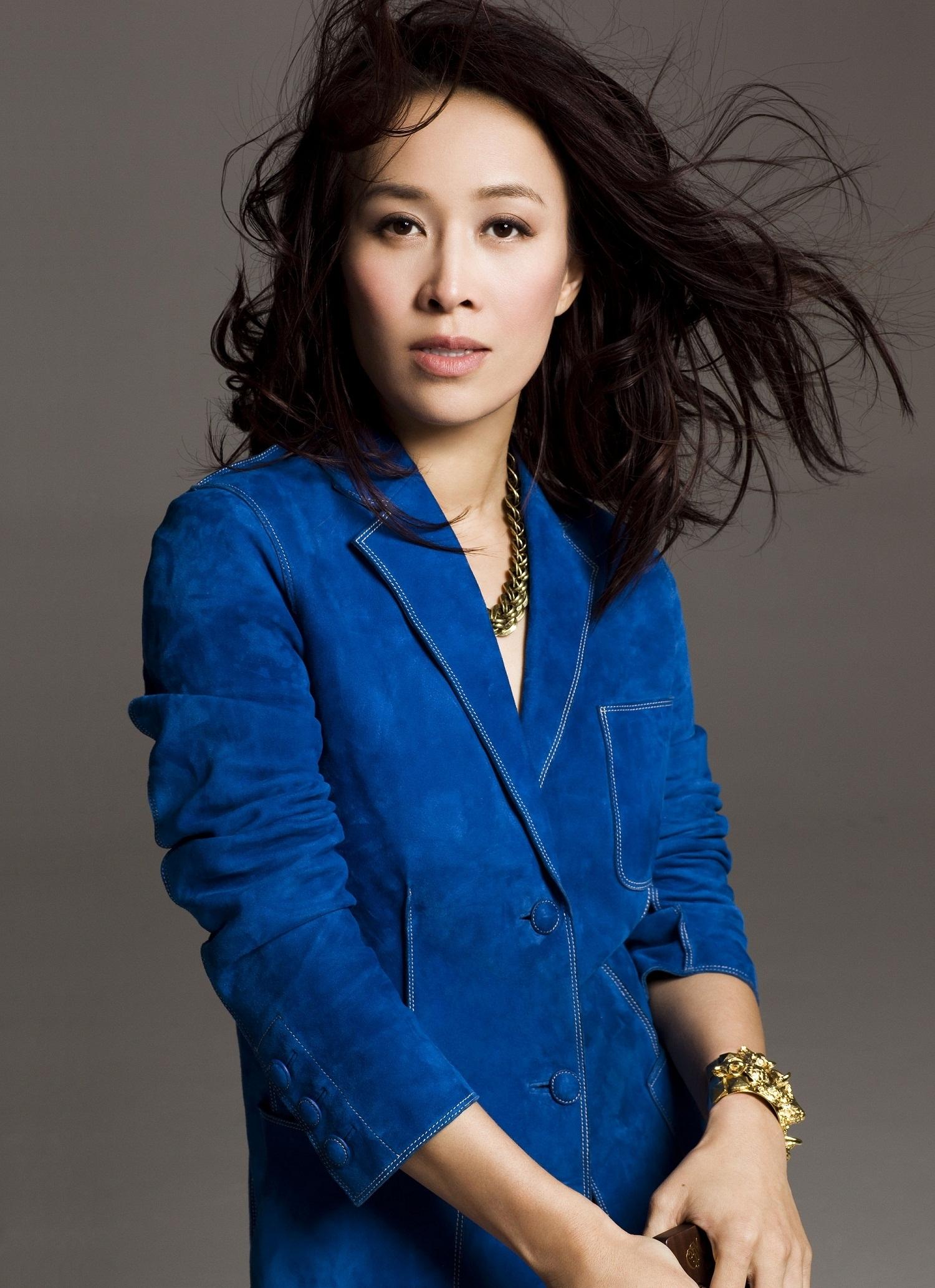 那英|大瓜!娱圈一大龄天后私生活混乱,专门撩小鲜肉,王菲那英躺枪!