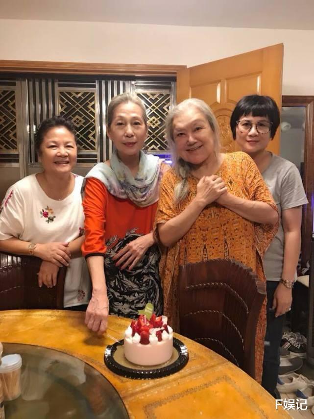 |TVB绿叶李枫有子女却住老人院 全身家当只有一个行李箱但很快乐