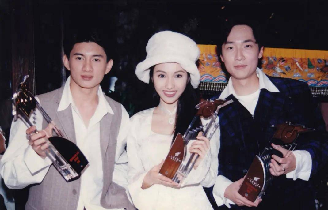 马浚伟|不要再为马浚伟惋惜了，因为他正在娱乐圈外另一个圈子，风生水起