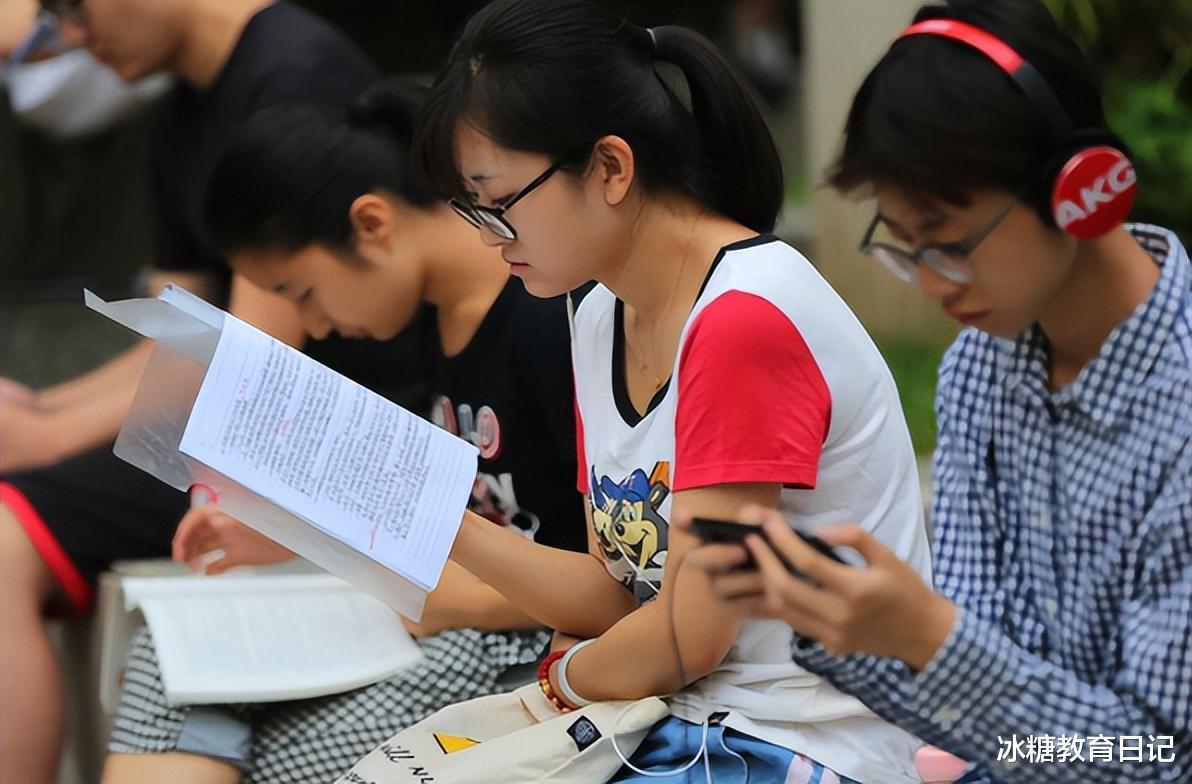 大学生|65岁退休系谣传？相关部门的回应让人放心