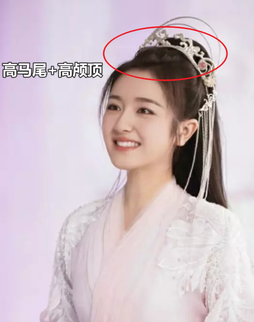 瓜子 盘点女星古装剧翻车造型:“大光明、粉嫩衣,假发片”,太拉垮了