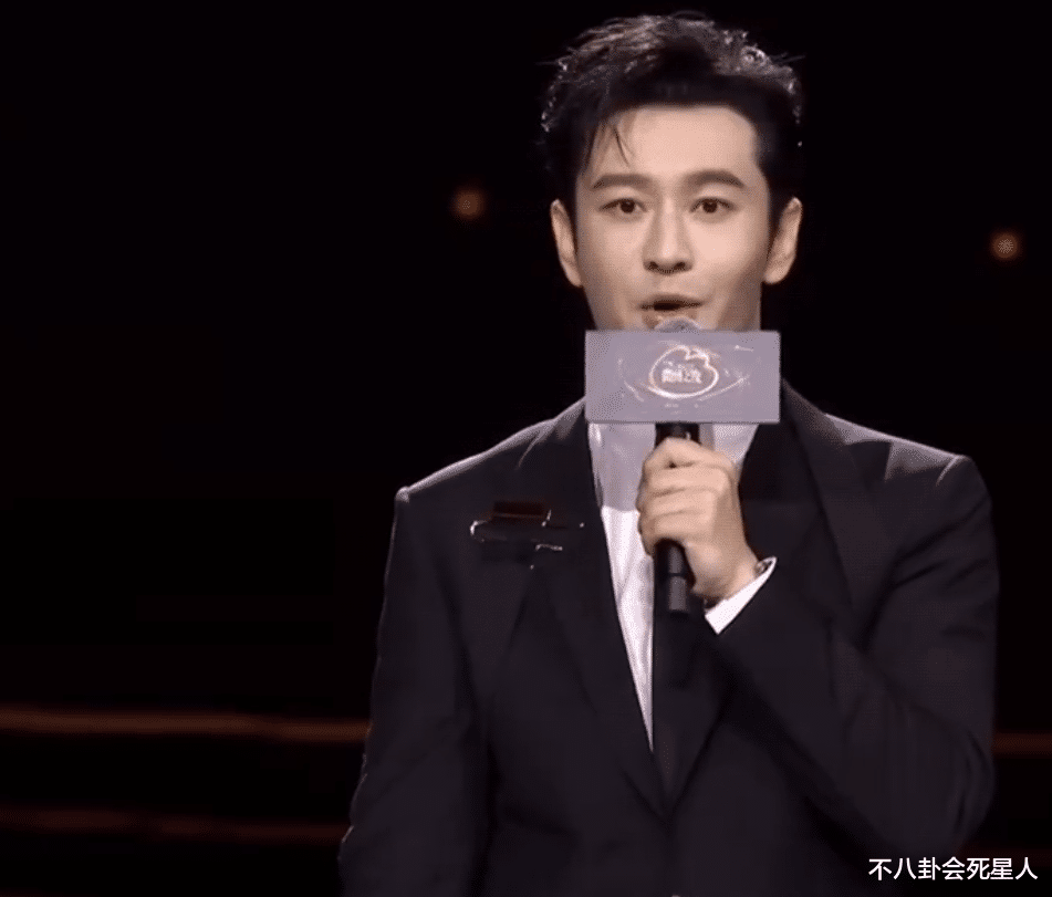 杨紫|真正的厮杀!42位女星比美盛事,85花同框,杨紫热巴争艳,好刺激