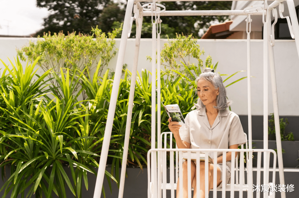 退休|66岁阿姨晒退休生活照:每天收拾保持干净,坚持健身,我自愧不如