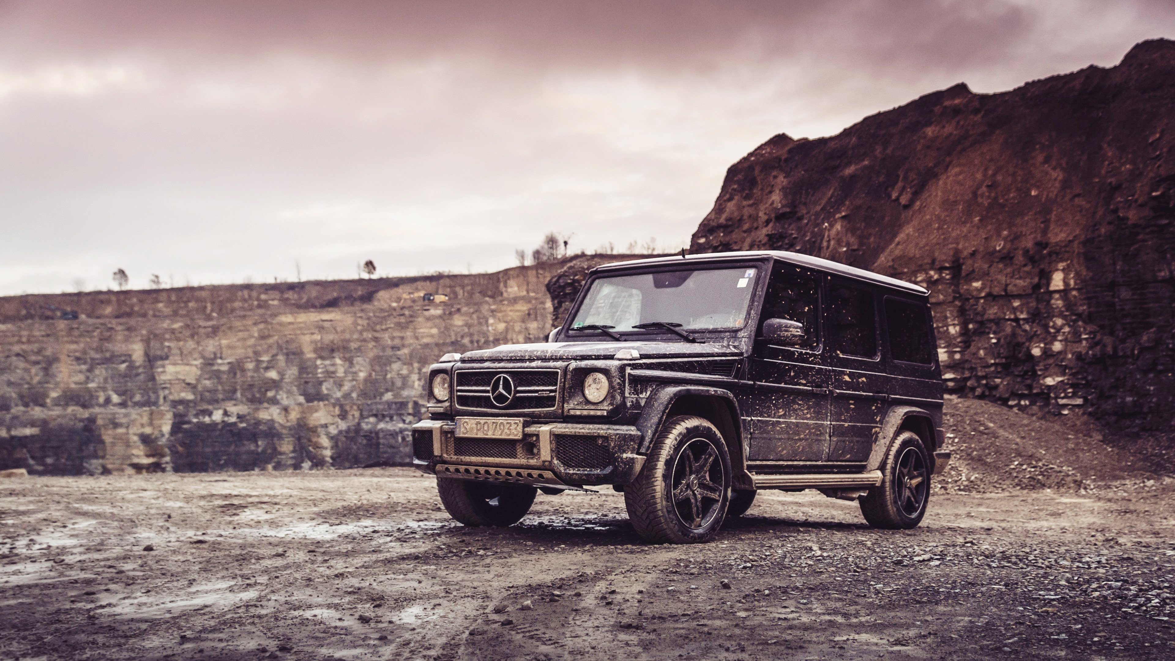 别忘了,你最缺的是钱