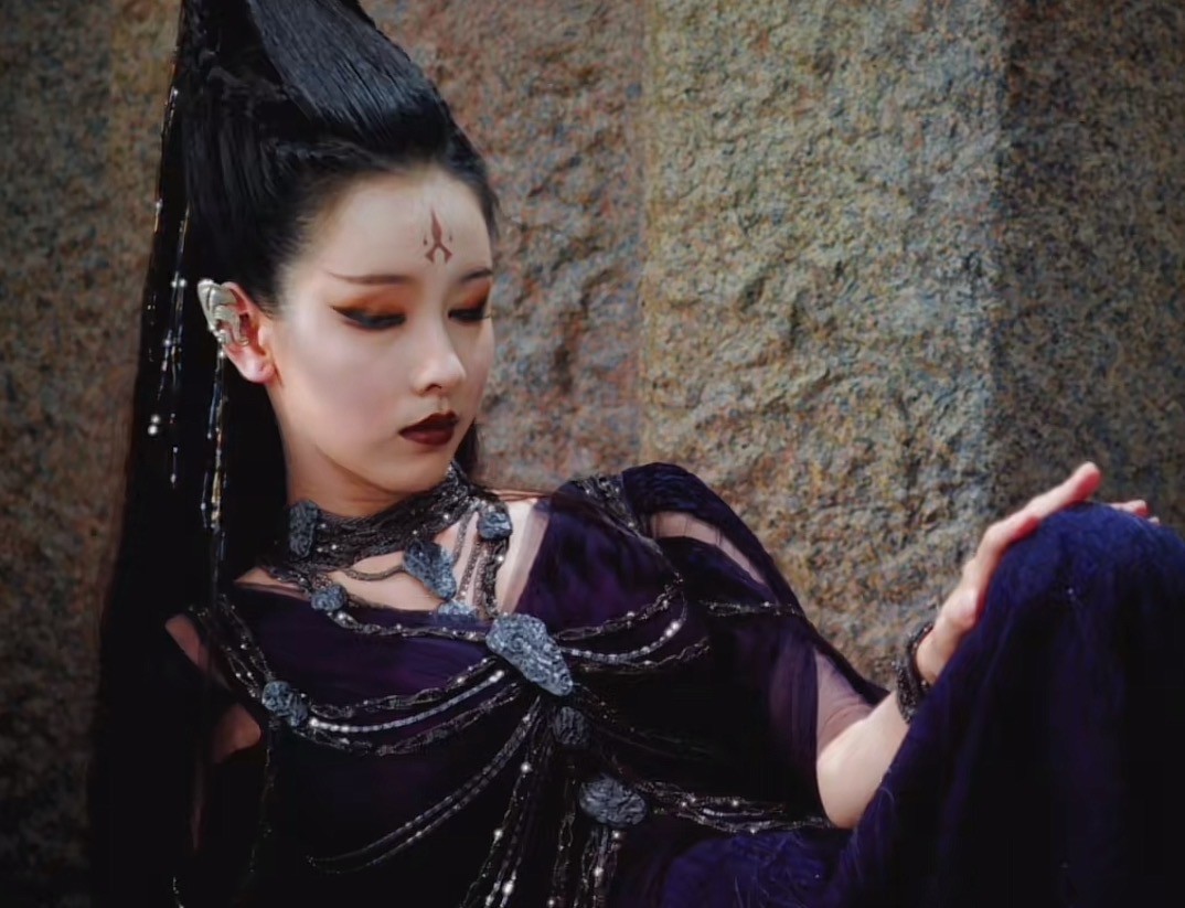 新版《花千骨》审美塌方，小骨寡淡，白子画老土，杀阡陌太邋遢