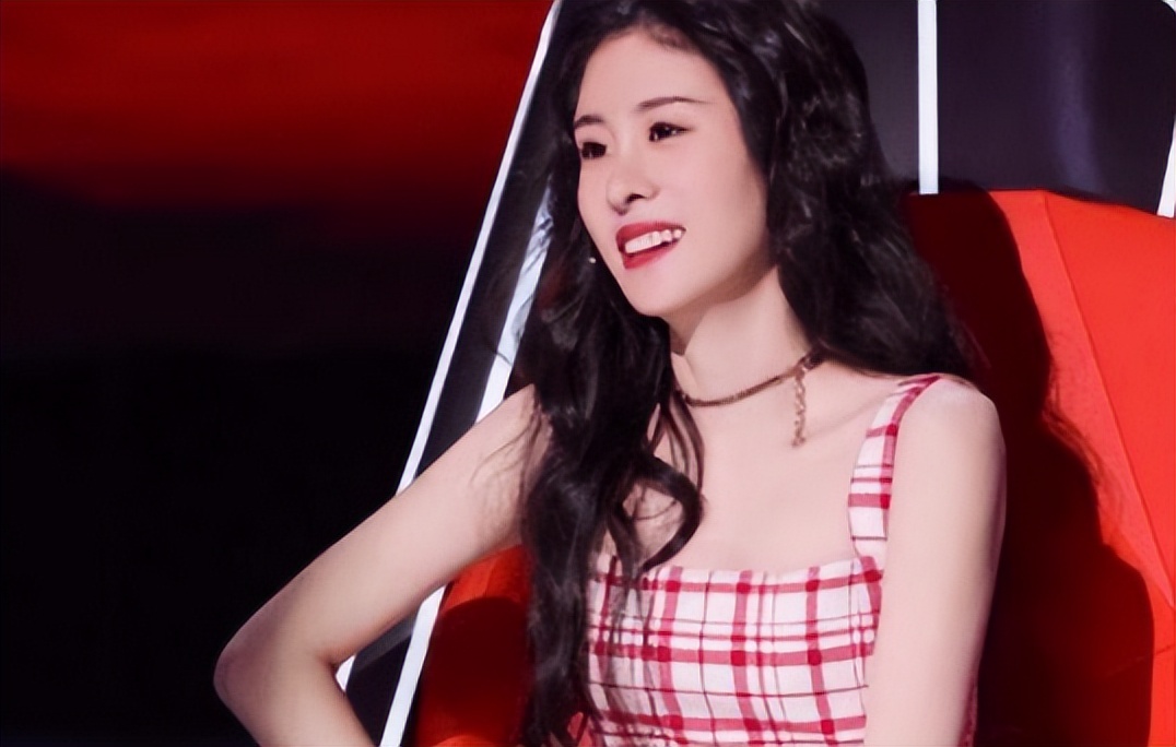 张碧晨|花3000万买好声音冠军？网友再曝新线索，知名女选手成焦点