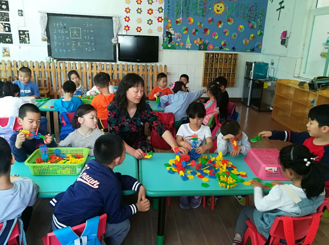 大学生|“三不娶”行业引发网友争议，银行女也在其中，从业者连连叫屈