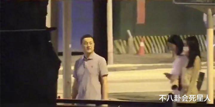 这3位和继母关系亲密的星二代,背后各有各的心酸