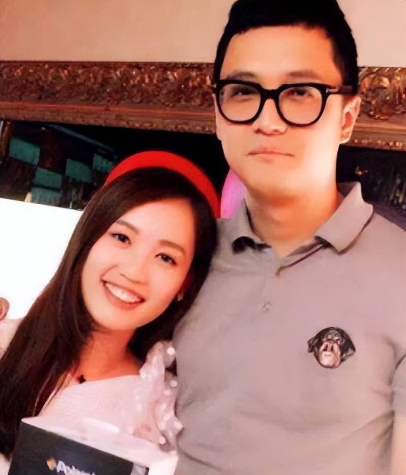 宋喆出狱后疑似再发言论 将向王宝强索赔 扬言把失去的都拿回来 宋喆