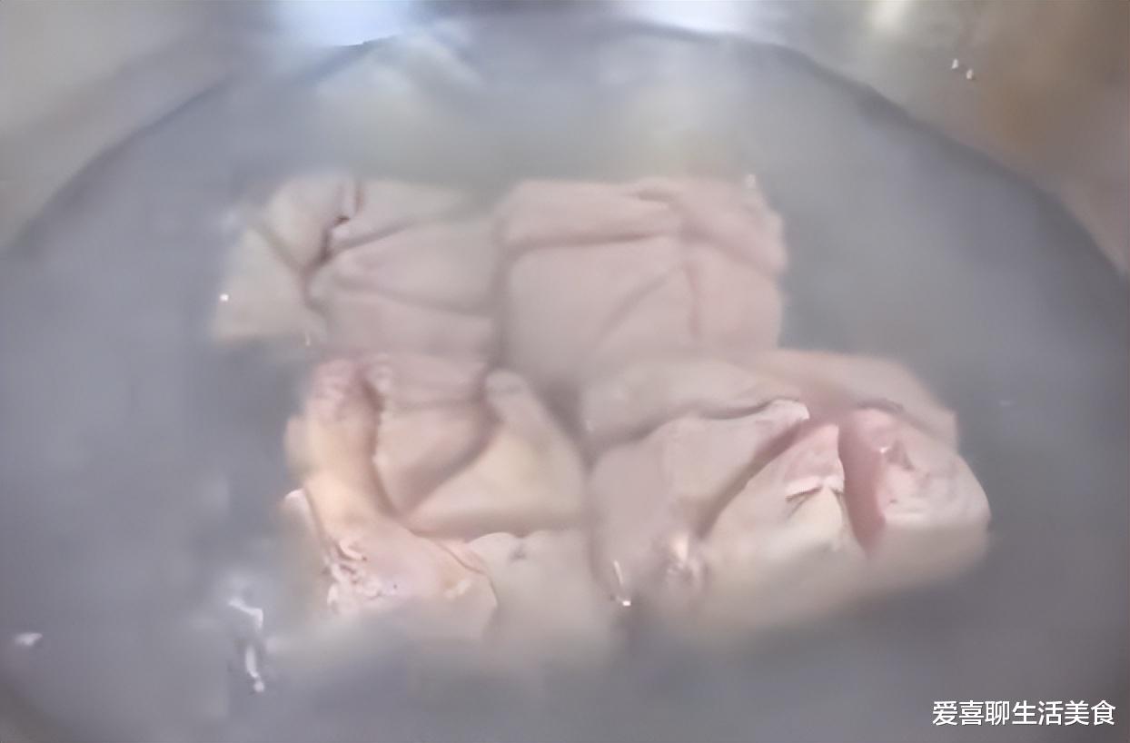 鲤鱼|临近中秋佳节，老人说：“3菜不上桌，富贵不进门”，是指哪三菜？怎么吃？