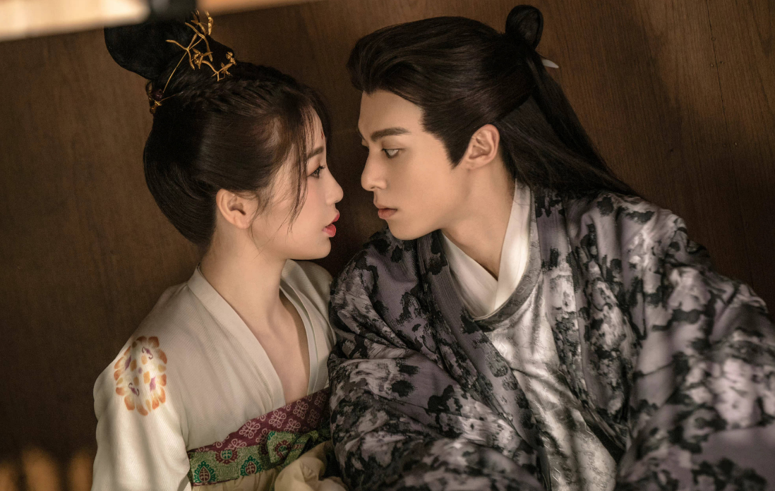 杨紫|电视剧景气指数年榜出炉，刘亦菲赵丽颖赵露思上榜，杨紫独占两部