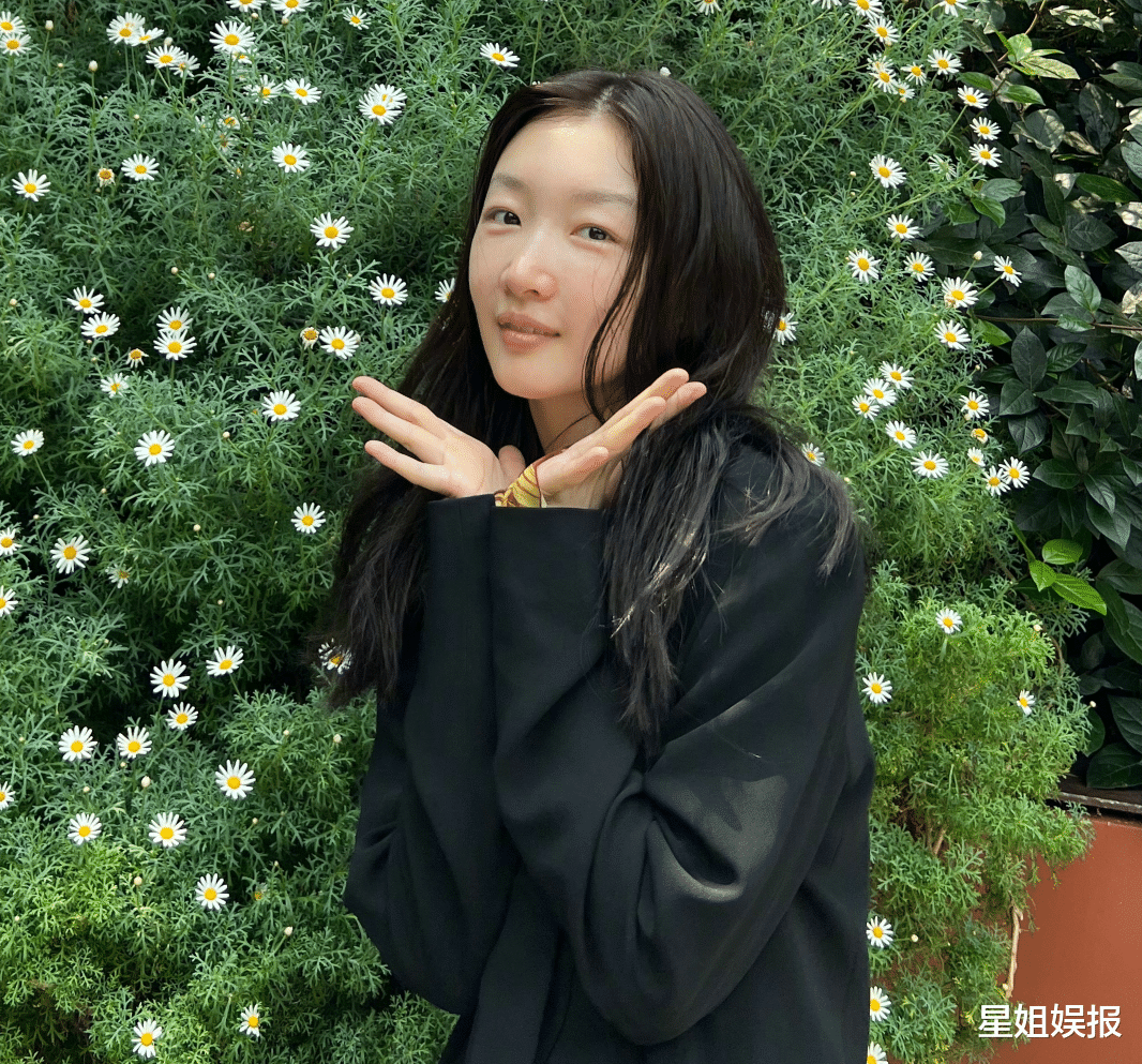 周冬雨变美被质疑医美,模仿倪妮,素颜照力证颜值提升全靠妆造!