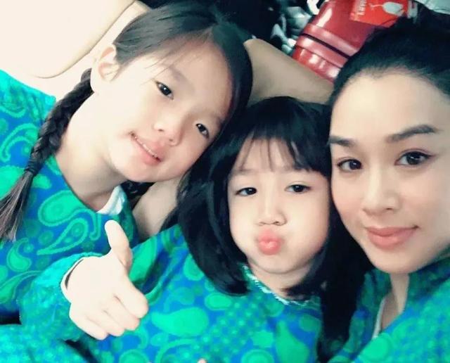 钟丽缇|52岁钟丽缇和张伦硕求子拼四胎:女人有颜有钱,照样输给爱情?