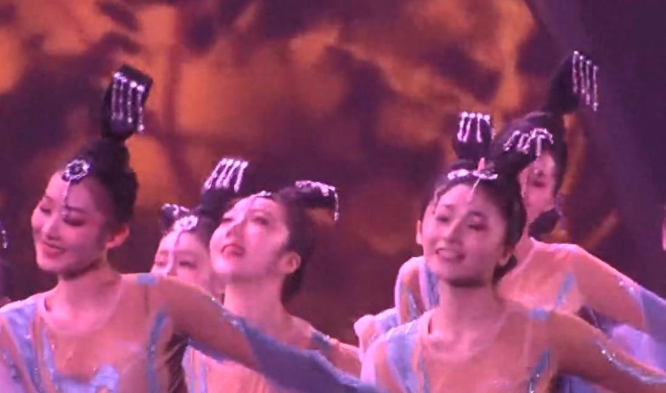 恒大歌舞团对女演员的身材和舞蹈技巧, 有那些严格选拔的标准!