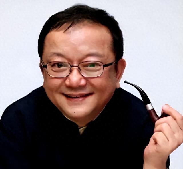 晚年有了儿子的王刚本以为可以安度晚年，但现在的情况却让人感叹