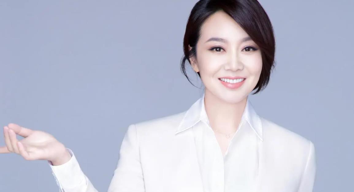 2004年，军人邹伟一身寒气对闫妮说离婚吧，我净身出户