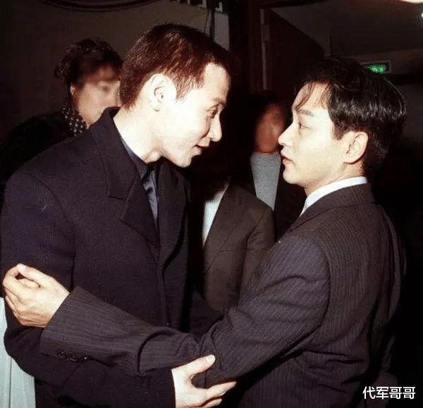 盘点娱乐圈被曝“同性恋”的20位明星,看看都有谁?