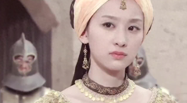 自古“叠名”出美人，这6位“abb式”名字的女星，一个比一个漂亮