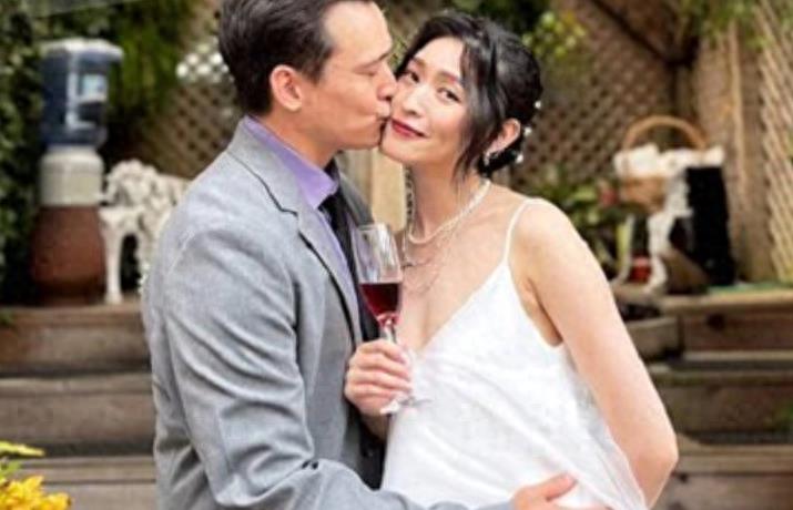 小三上位6年后补办婚礼,多位明星送上祝福,现场简陋惨遭嘲讽