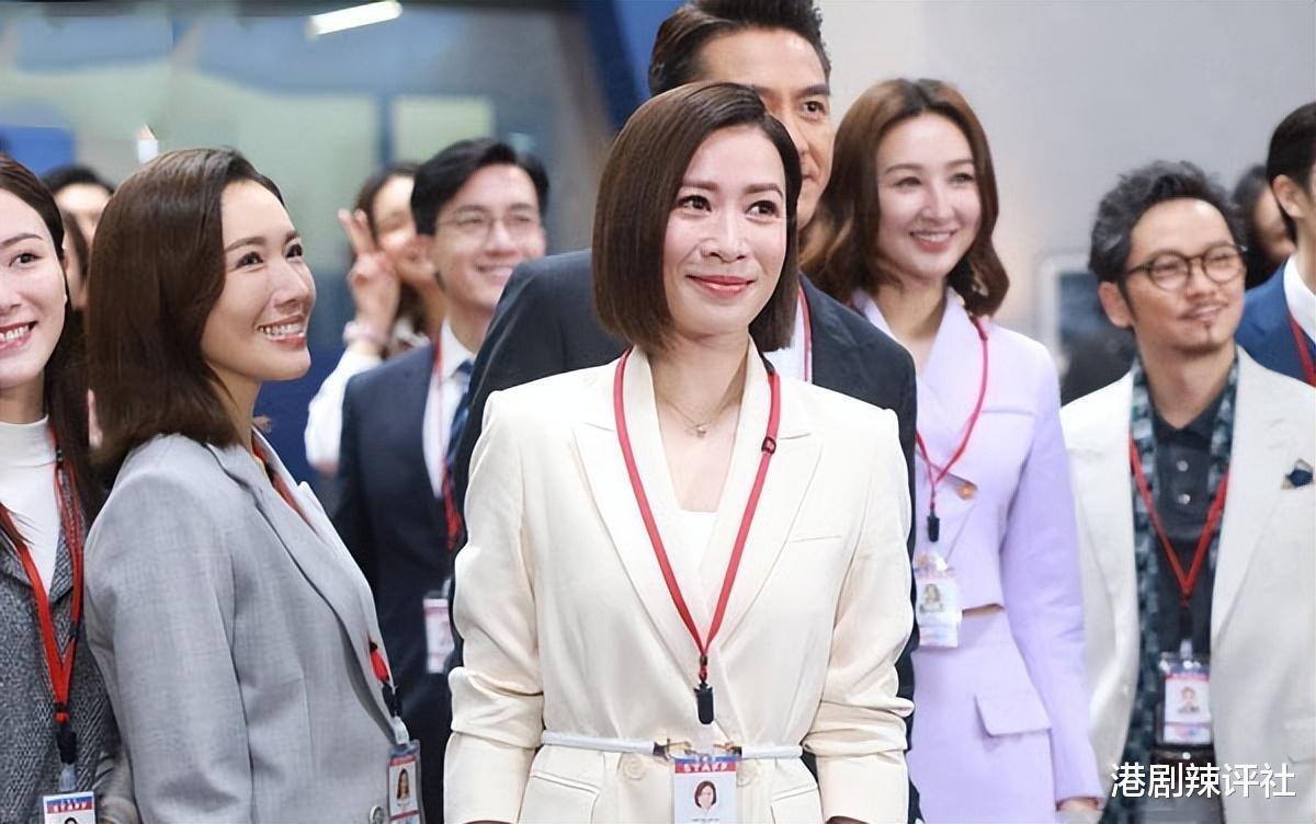 不愿为佘诗曼抬轿,杨茜尧改拍港版《黑暗荣耀》,与视后针锋相对