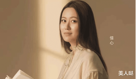 穿衣搭配 江珊携女儿拍广告，25岁女儿长相大气和高曙光似复制粘贴，一点没遗传江珊的美貌