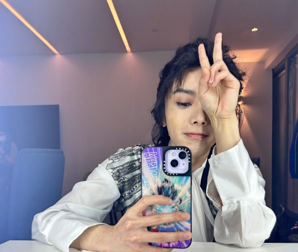 华晨宇苛待女儿？只因怀疑血缘关系，这不纯纯渣男吗...