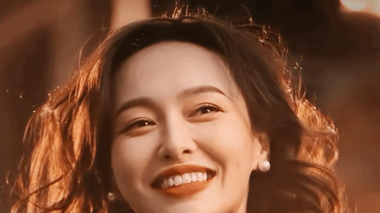 唐嫣拍繁花再次火了，罗晋时隔三年发抖音，笑喷在他的评论区里