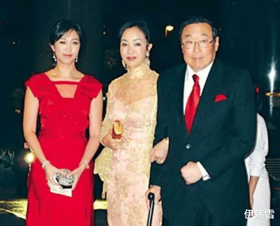 原配对小三最好的报复，她隐忍40年不挪窝，丈夫去世独揽百亿家产