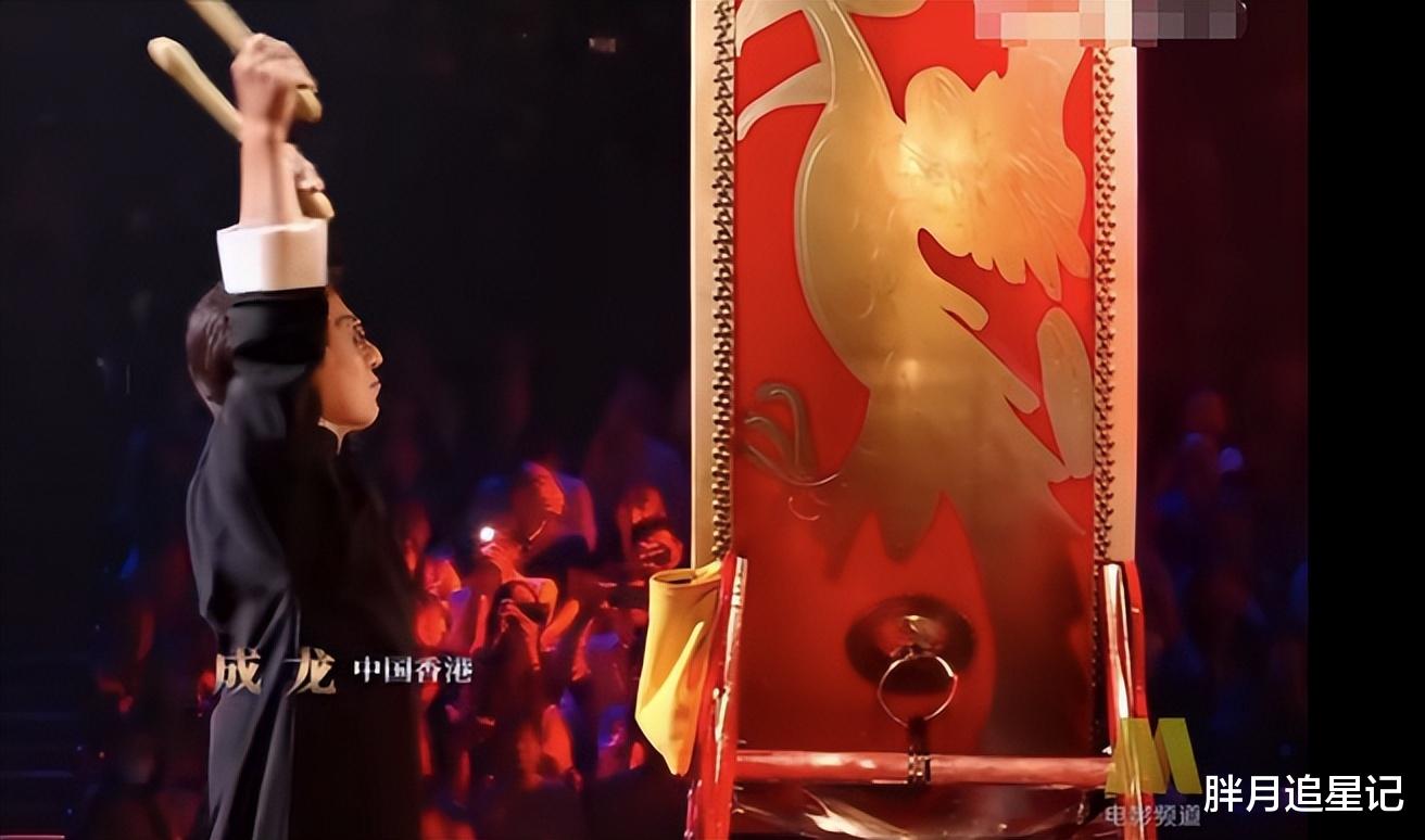 湾区这一夜,内娱掉在地上的脸,被周深“捡”了起来