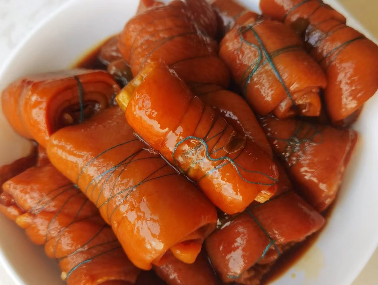 猪皮冻|猪身上的好东西,常常被人嫌弃,女人要多吃,润泽肌肤,延缓衰老