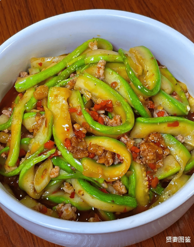 这4种菜是“掉秤神器”!三天吃1盘,刮油瘦身,体重“嗖嗖降”,轻松瘦回苗条身材