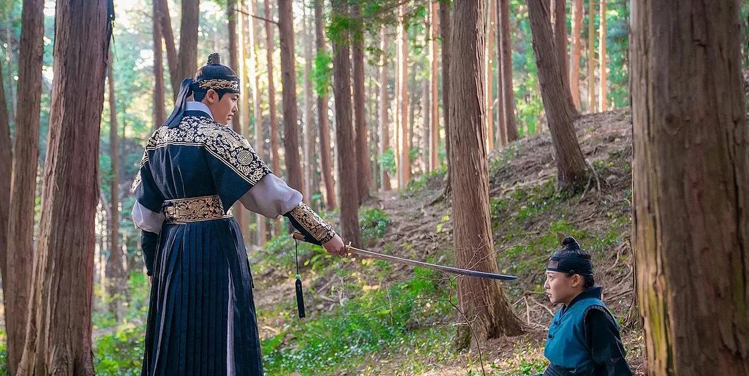 张子枫|韩版《青簪行》播出，蹩脚